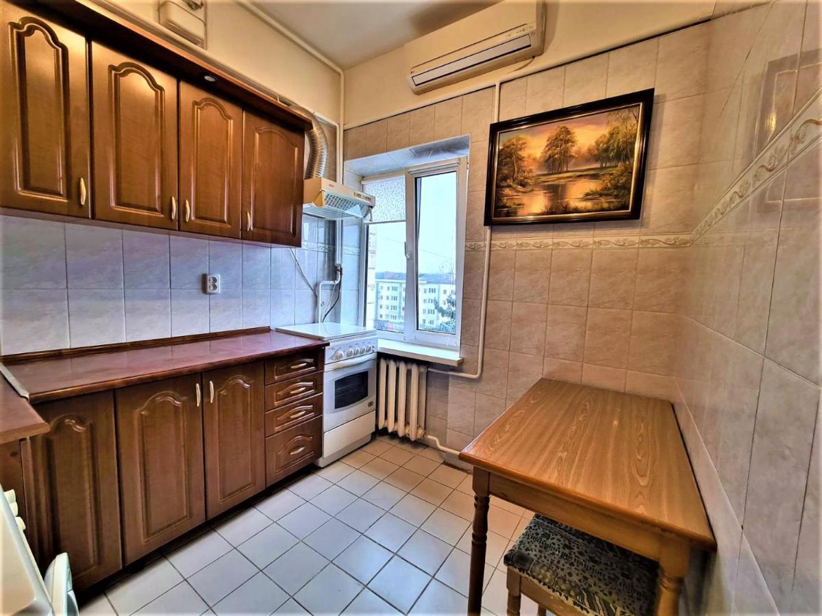 82-Avenue Apartment Tsjernivtsi Eksteriør bilde